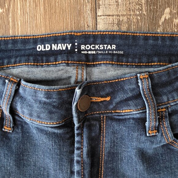Old Navy Woman's Mid Rise Rockstar Jeans Size 8 Tall - Picture 3 of 7
